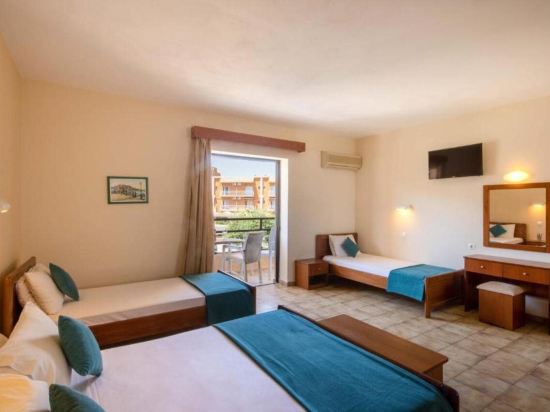 Фото Hotel Rossis