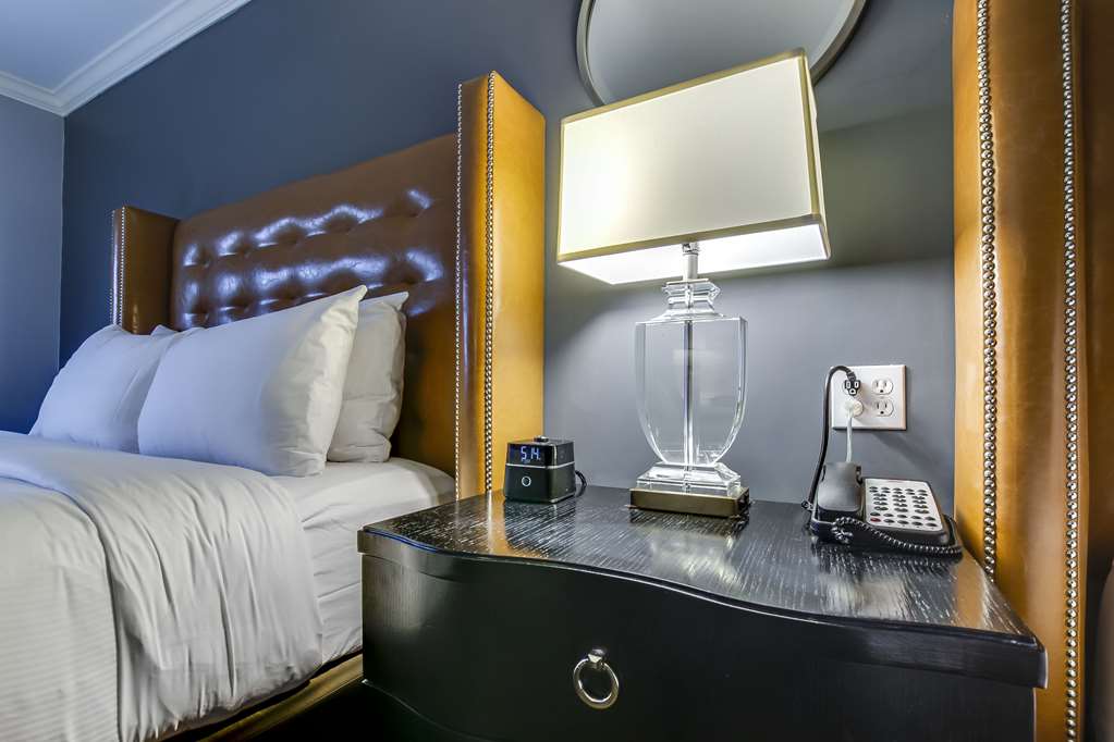 Фото The Campbell House Lexington, Curio Collection by Hilton