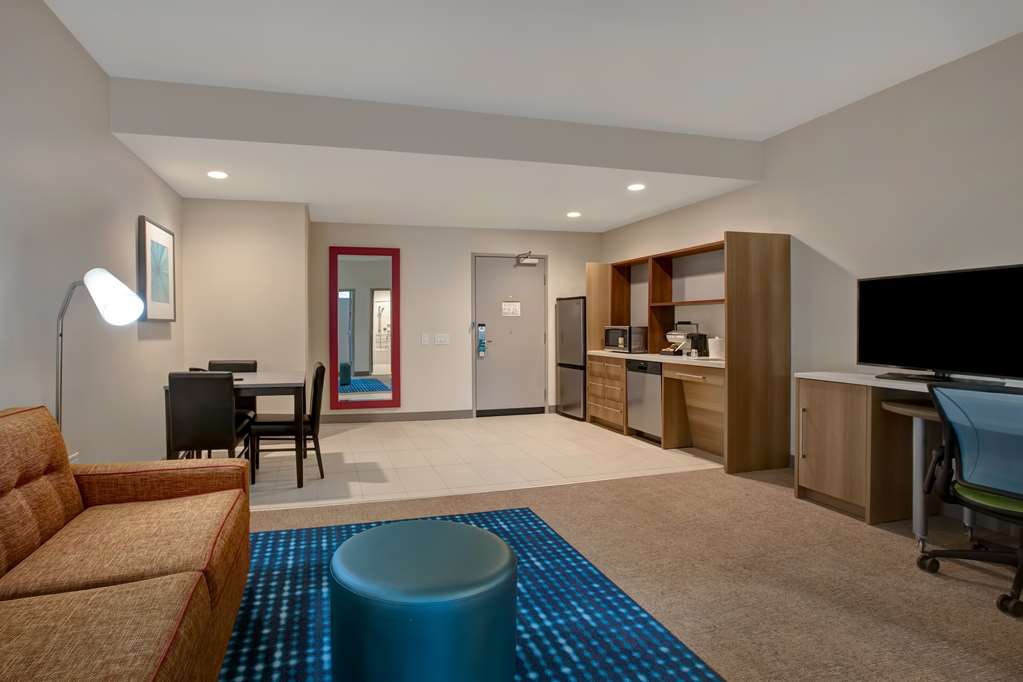 Фото Home2 Suites by Hilton Charlotte Northlake
