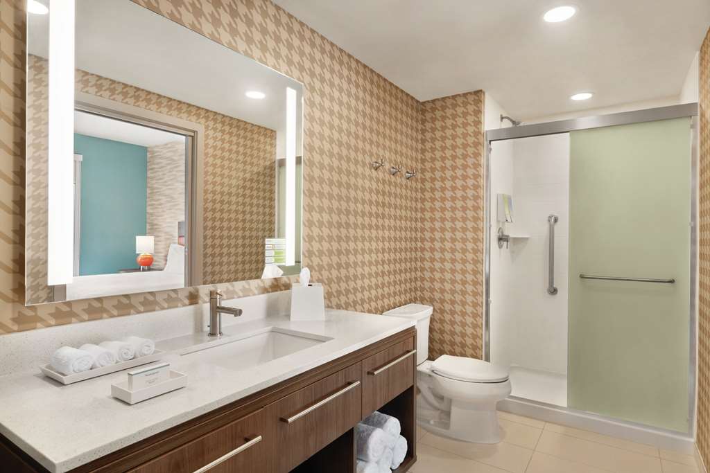 Фото Home2 Suites by Hilton Lancaster