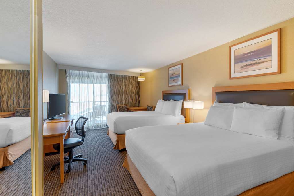 Фото Best Western Plus Ocean View Resort