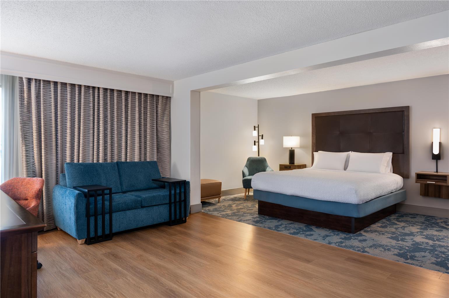 Фото Hampton Inn South Hill