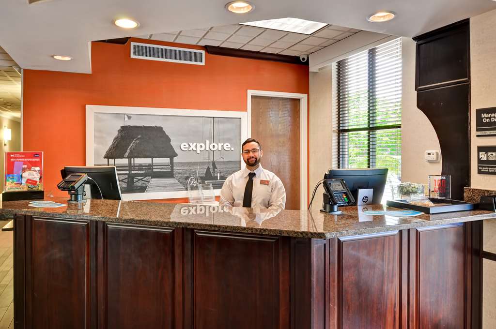 Фото Hampton Inn Boca Raton