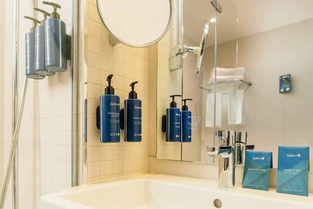 Фото Radisson Blu Hotel, Hamburg