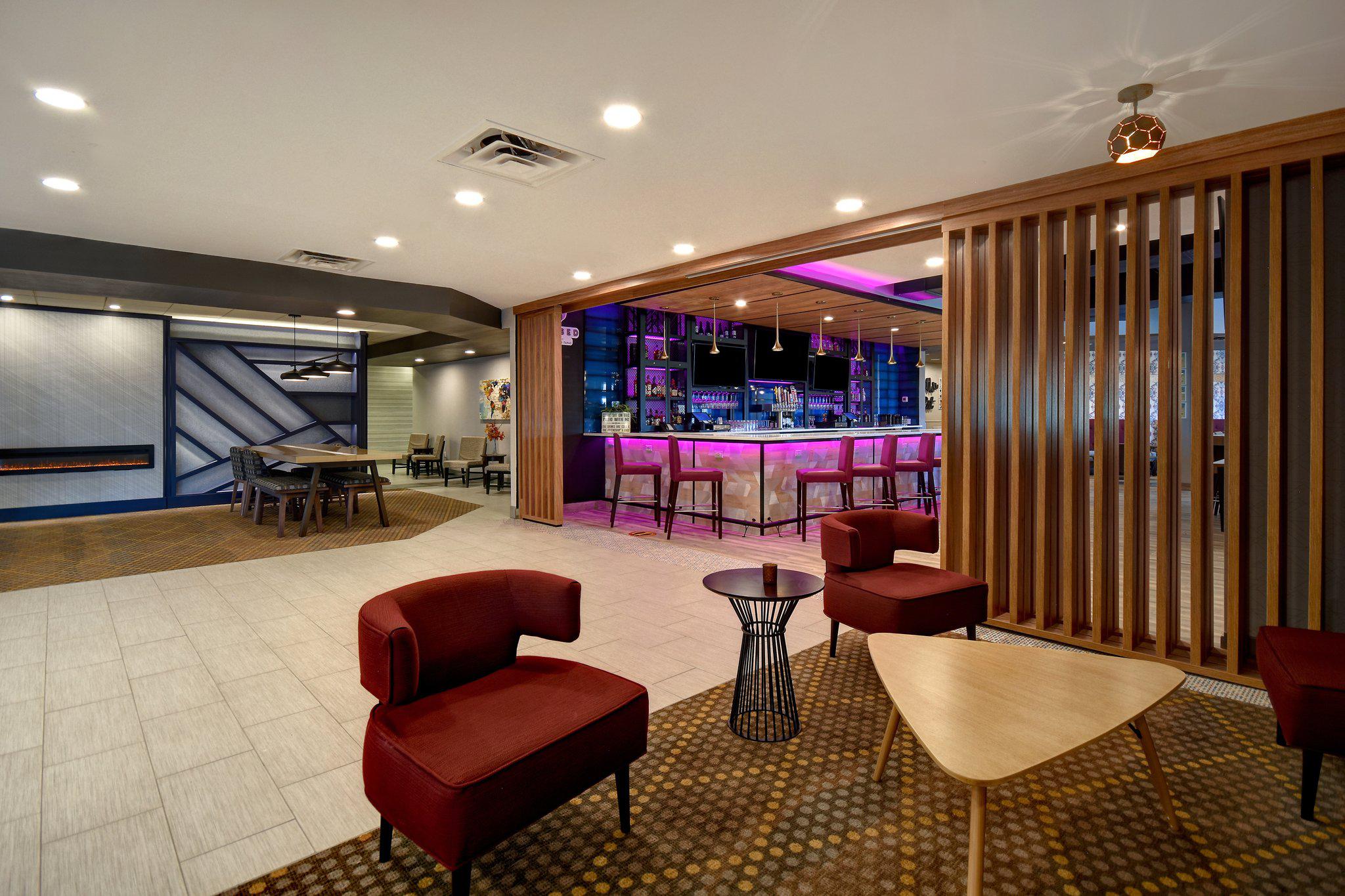 Фото Holiday Inn Philadelphia-Cherry Hill, an Ihg Hotel