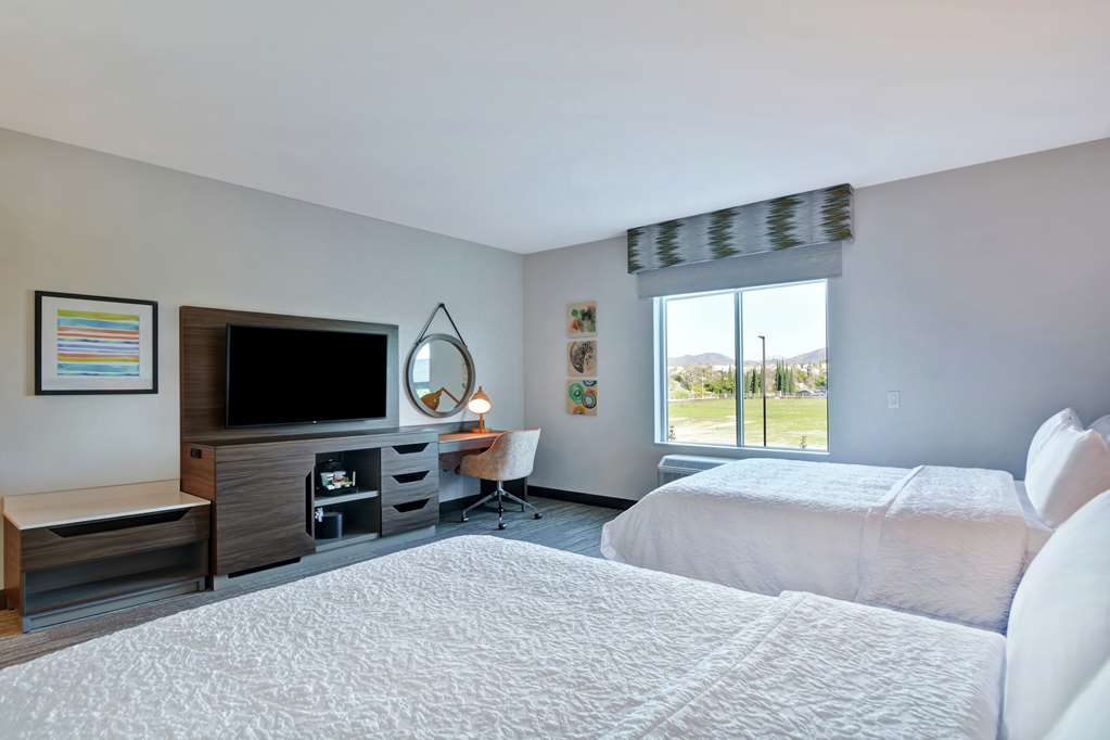 Фото Hampton Inn Chula Vista Eastlake