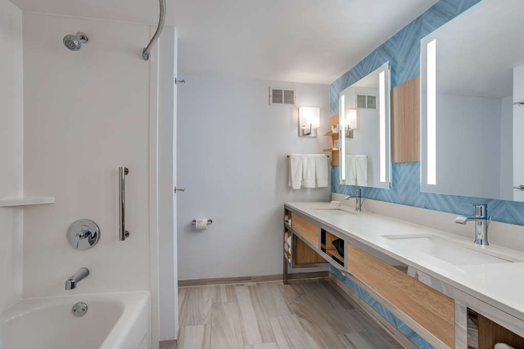 Фото Hilton Garden Inn Cincinnati/Sharonville