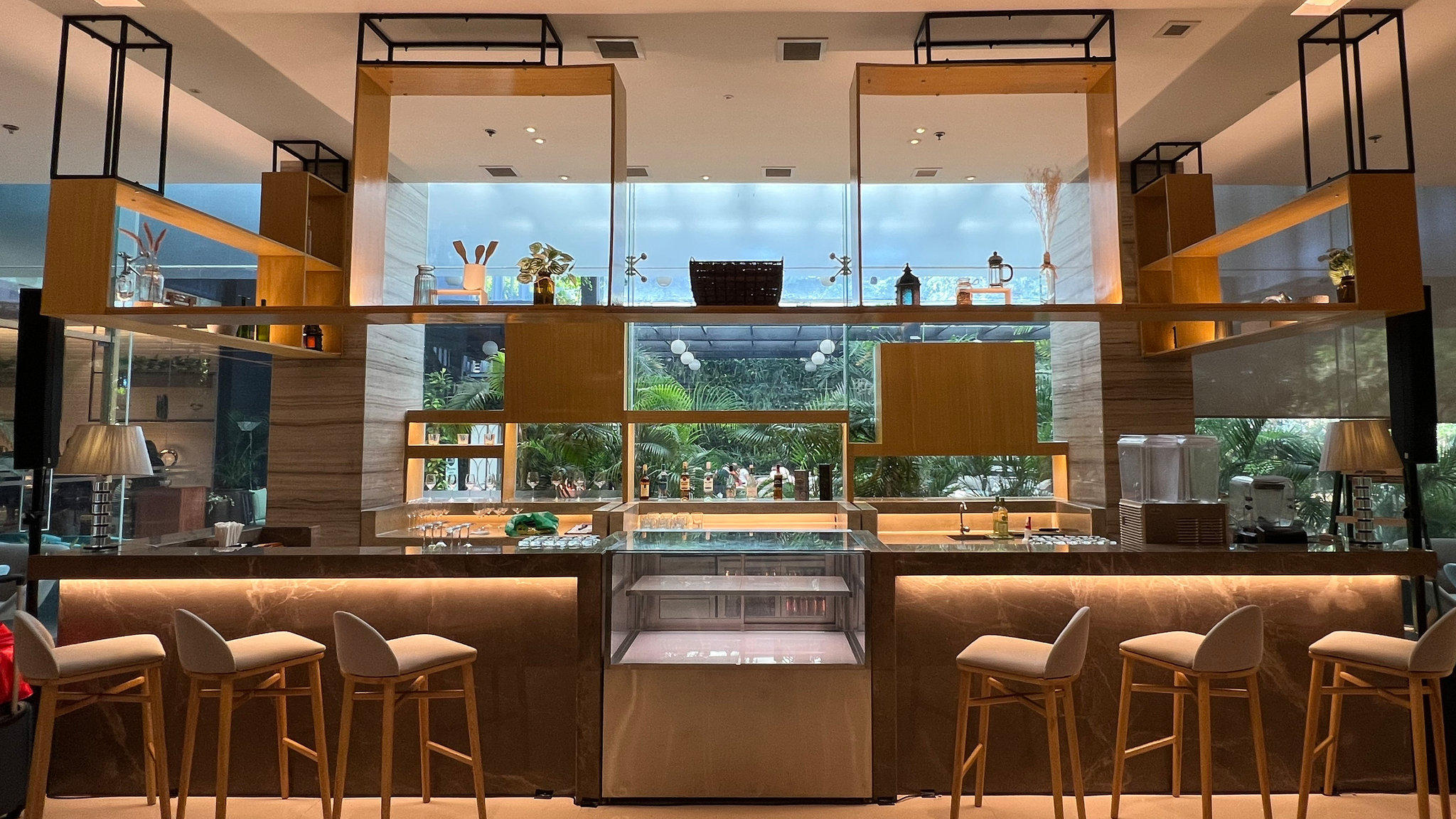 Фото Holiday Inn Express Manila Newport World Resorts