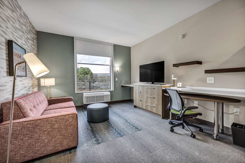 Фото Home2 Suites by Hilton Raleigh State Arena