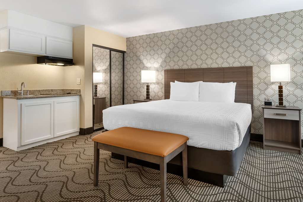 Фото Best Western Plus Heritage Inn