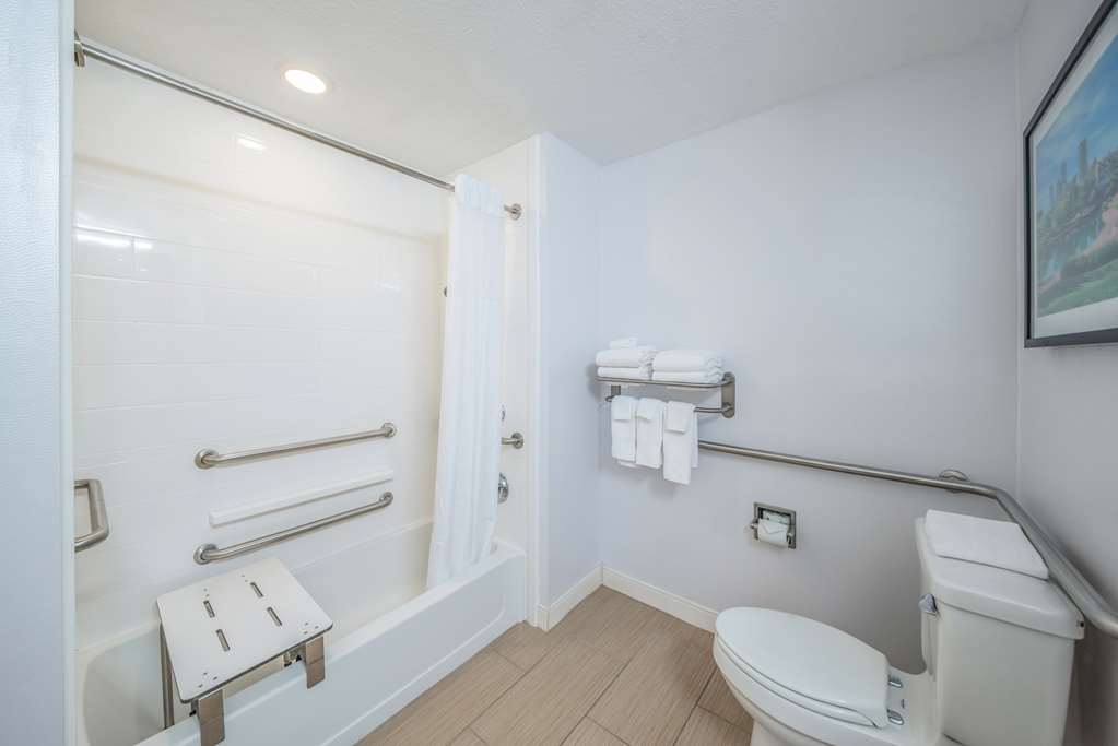 Фото Hampton Inn Greenfield