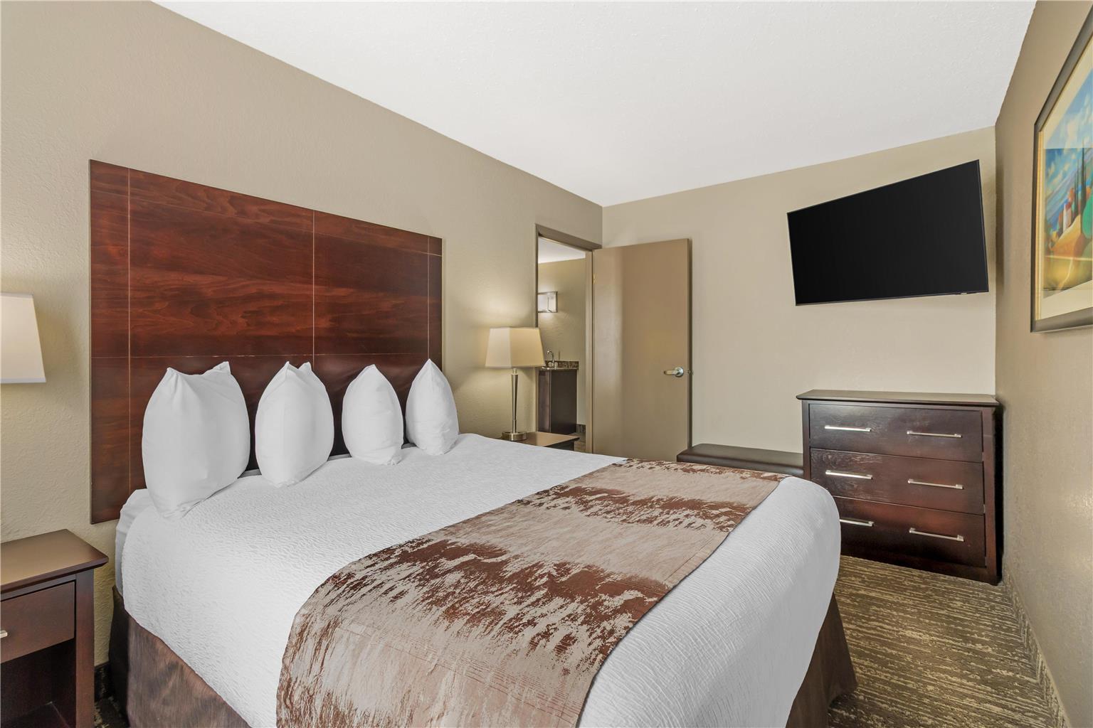 Фото Best Western Plus Pembina Inn & Suites