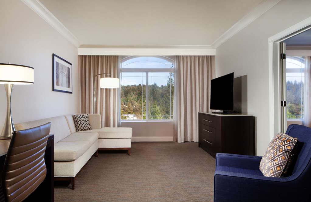 Фото Hilton Santa Cruz/Scotts Valley