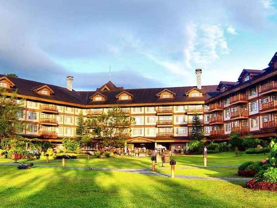 Фото The Manor at Camp John Hay