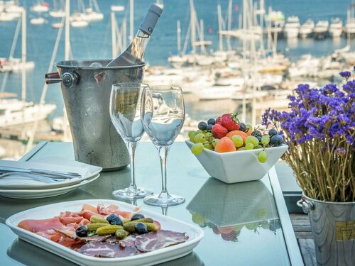 Гостиница Hôtel Mercure Ajaccio в Аяччо