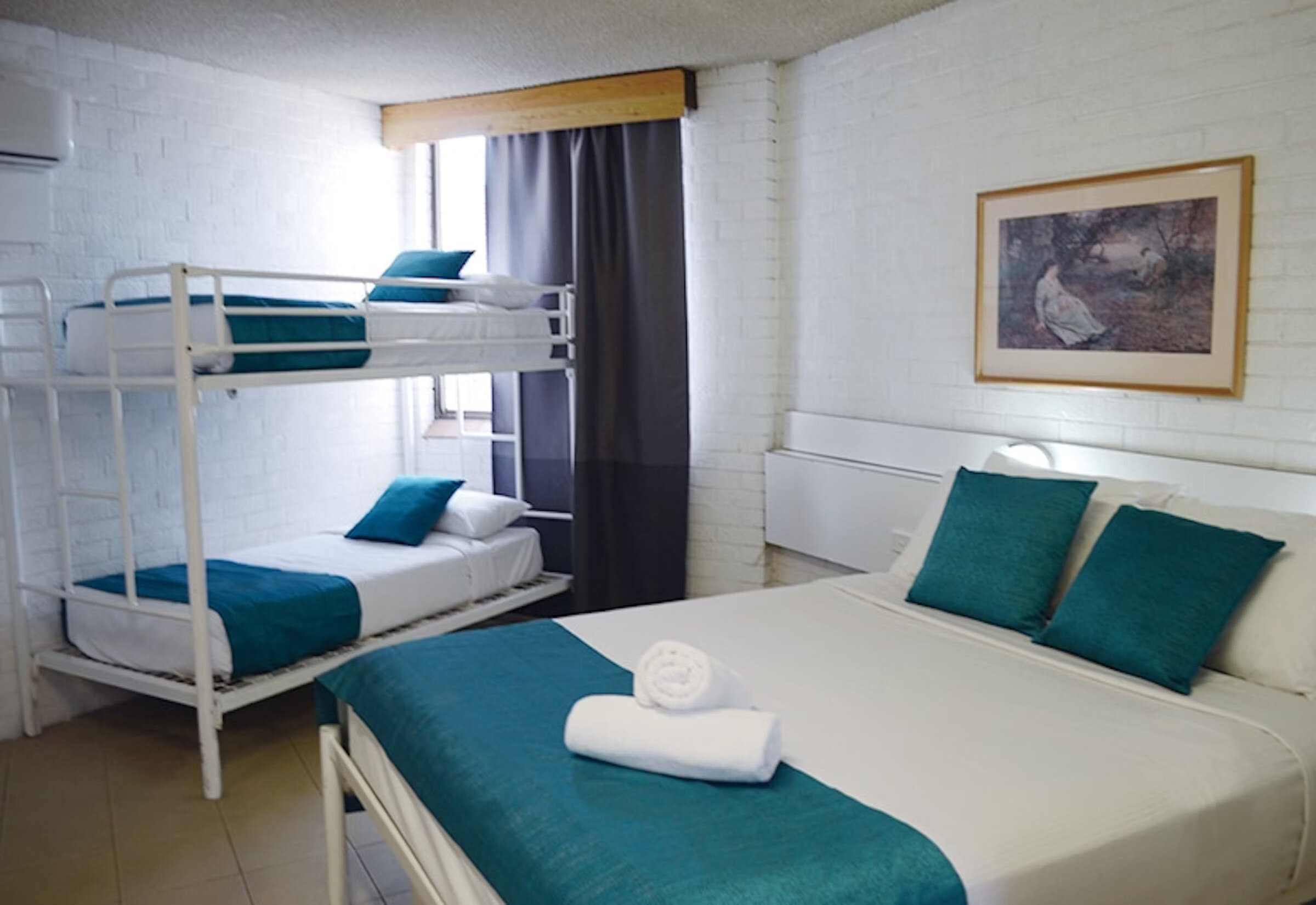 Фото Marco Polo Motor Inn Sydney Hotel