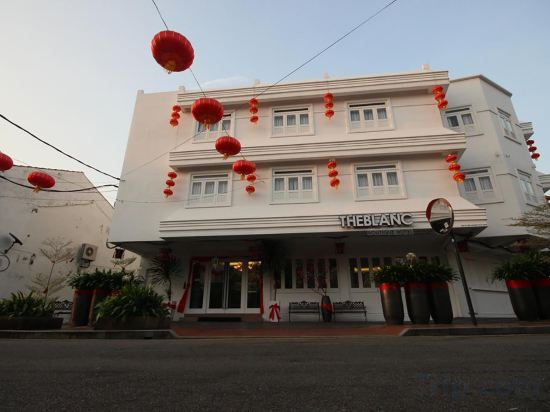 Фото TheBlanc Boutique Hotel