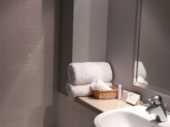 Фото Off Broadway Motel