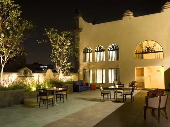 Фото Hampton Inn & Suites Mexico City - Centro Historico