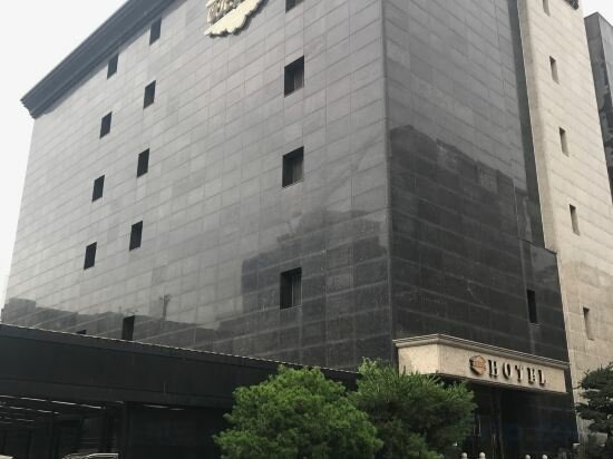 Фото Suwon Orsay Hotel