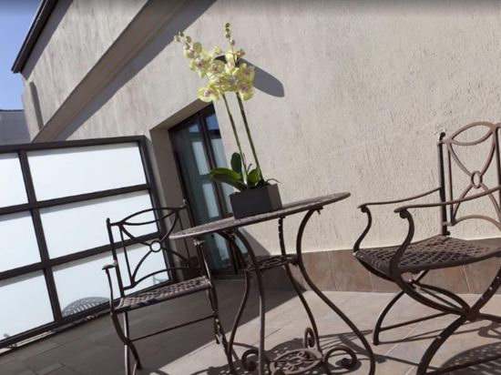 Фото Hotel Sterling