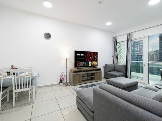 Apartments KingSuite Nightlife 3min-Tram-away Dxbmarina, Dubai, photo