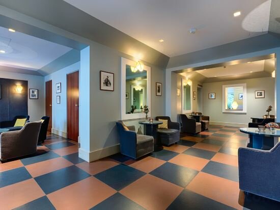 Фото Hôtel A La Villa des Artistes