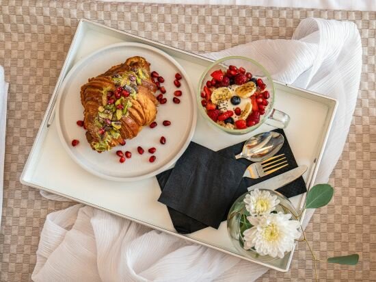 Фото Gate Twenty Two Boutique Hotel