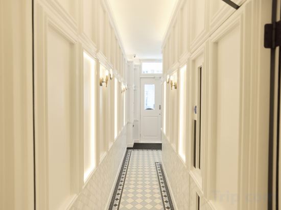 Фото Mayflower Hotel