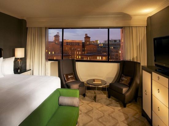 Фото Melrose Georgetown Hotel