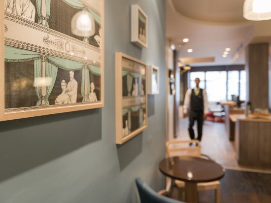 Фото Hotel Magenta 38