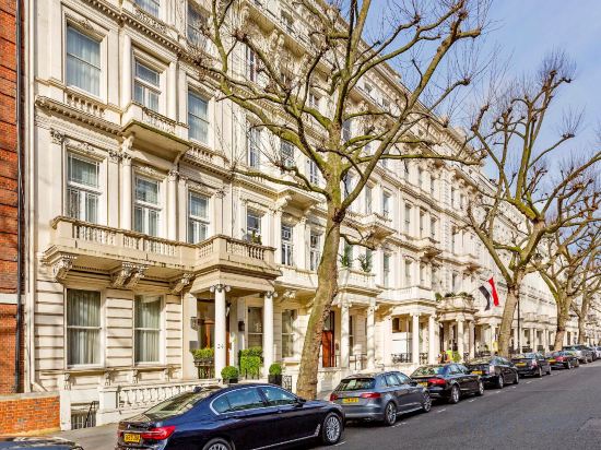 Фото Queensgate Court