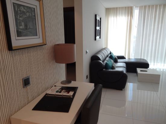 Фото Rk Suite Hotel