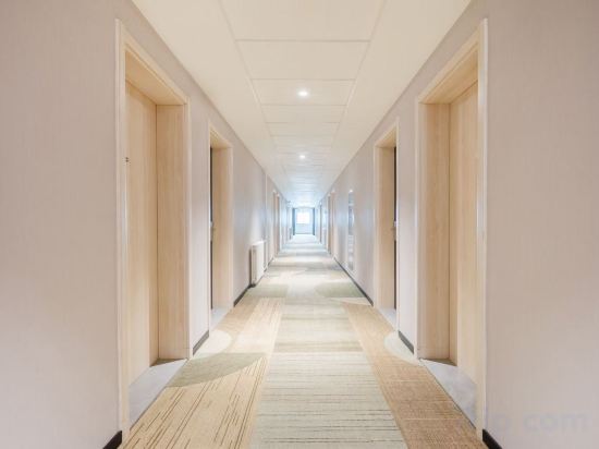 Фото Jinjiang Inn (Ji'nan Jingshi Road Qianfoshan)