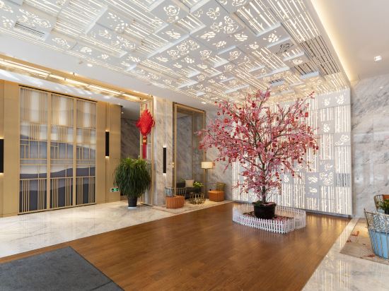 Фото Hilton Garden Inn Qidong