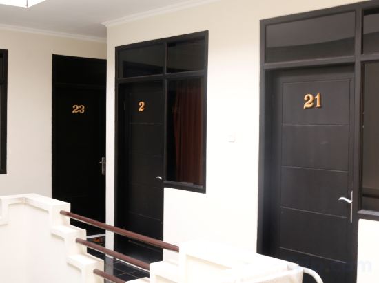 Фото Bantal Guling Trans