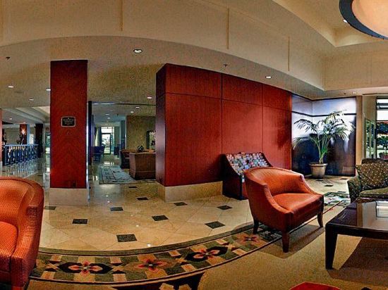 Фото Hilton Vancouver Airport