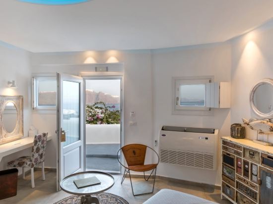 Фото Secret Legend Suites