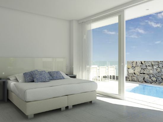 Фото Отель Baobab Suites