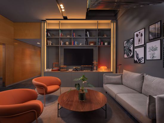 Фото Four Points by Sheraton Barcelona Diagonal