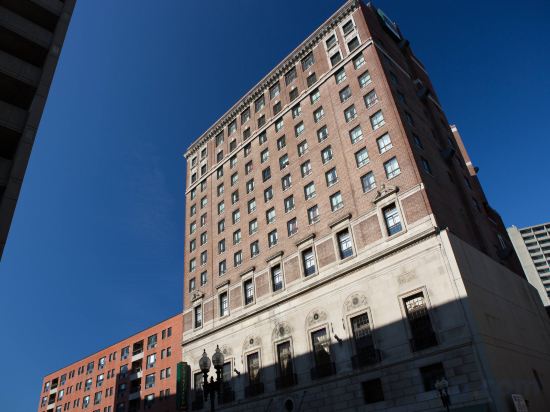Фото Courtyard by Marriott Boston Downtown