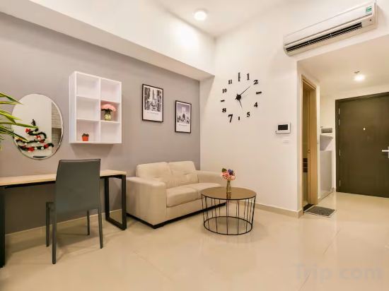 Фото Kyn Apartment Rivergate Residence