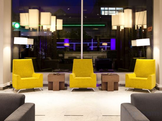 Фото Aparthotel Atenea Barcelona