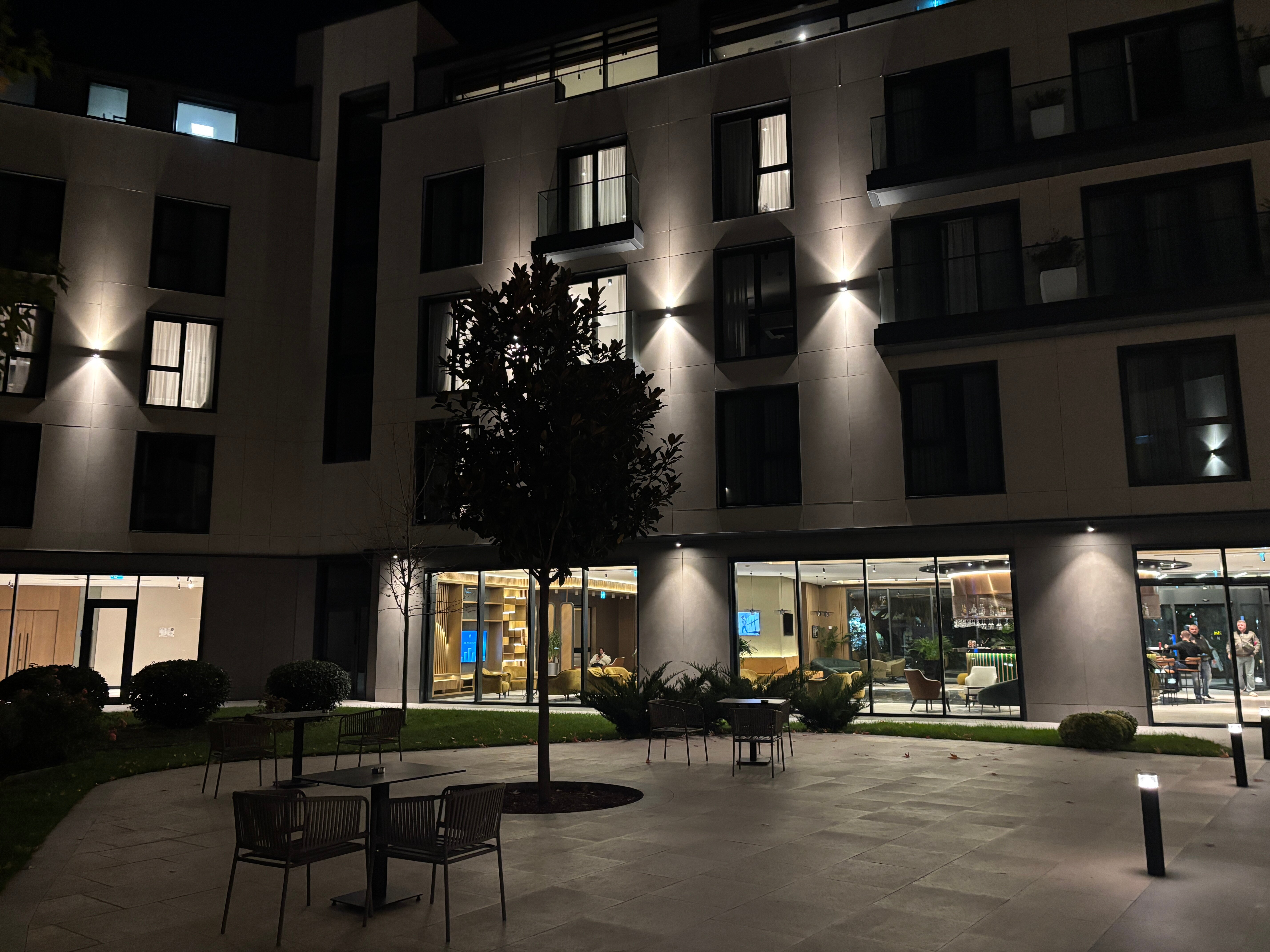 Фото Novotel Tbilisi Center