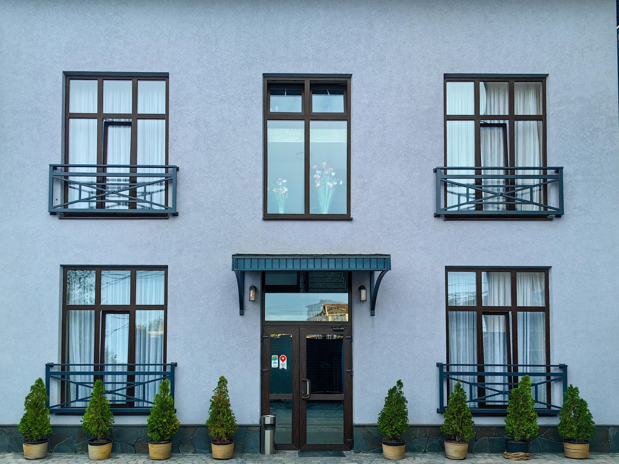 Фото Лалеби