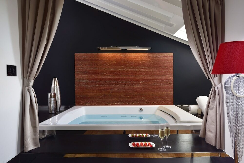 Фото Lifestyle Suites Rome