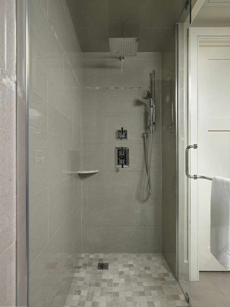 Фото The Barracks Inn