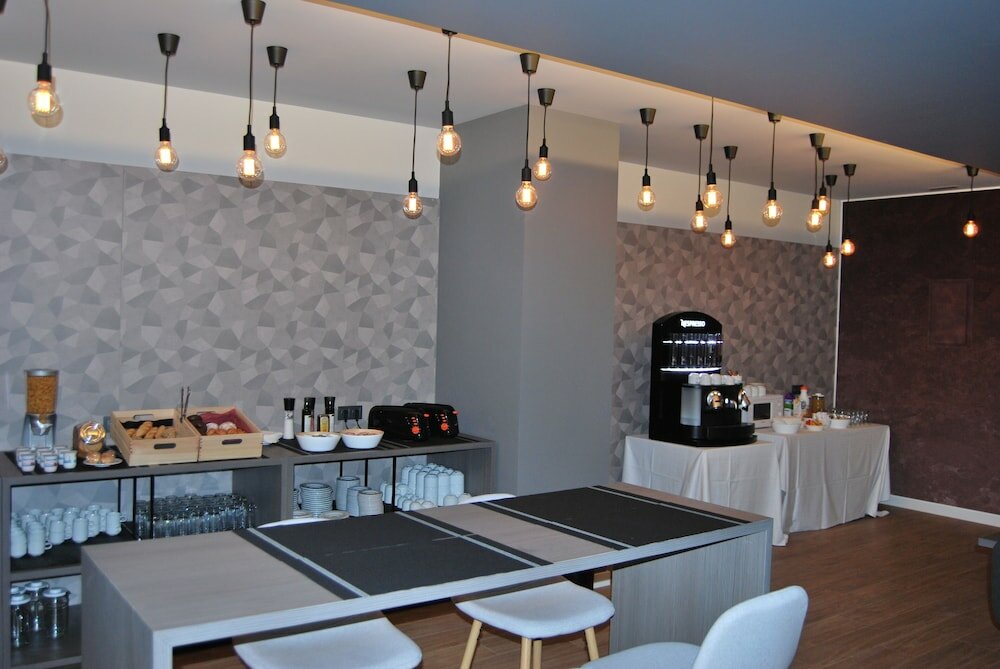 Фото Estudiotel Alicante