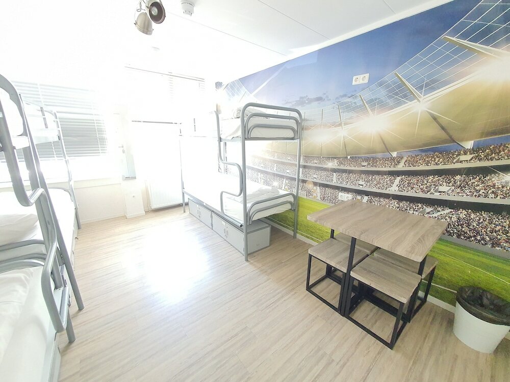 Фото Dutchies Hostel