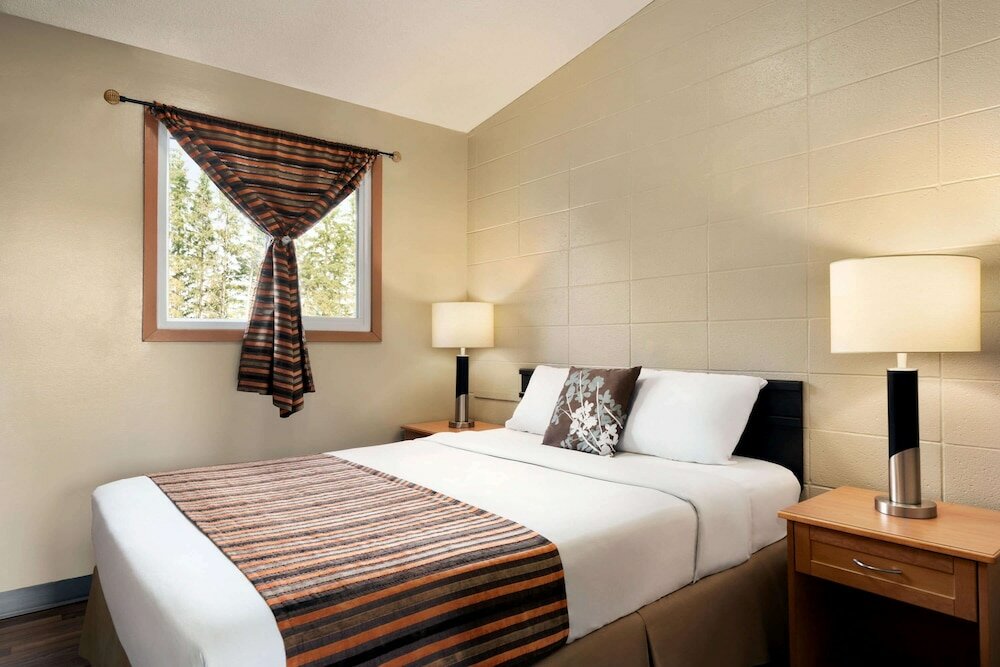 Фото Thriftlodge Edmonton